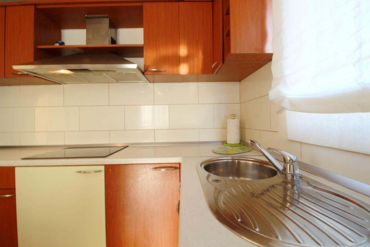 Apartment Lana & Ema Нін Екстер'єр фото
